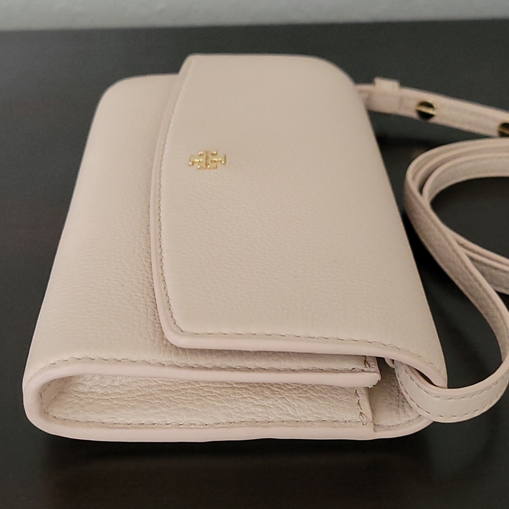Tory Burch Robinson Convertible Crossbody - Picture 7 of 16